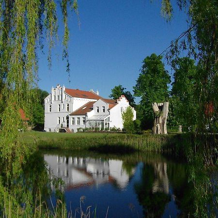 Ferienanlage Gutshaus Gramkow Екстер'єр фото